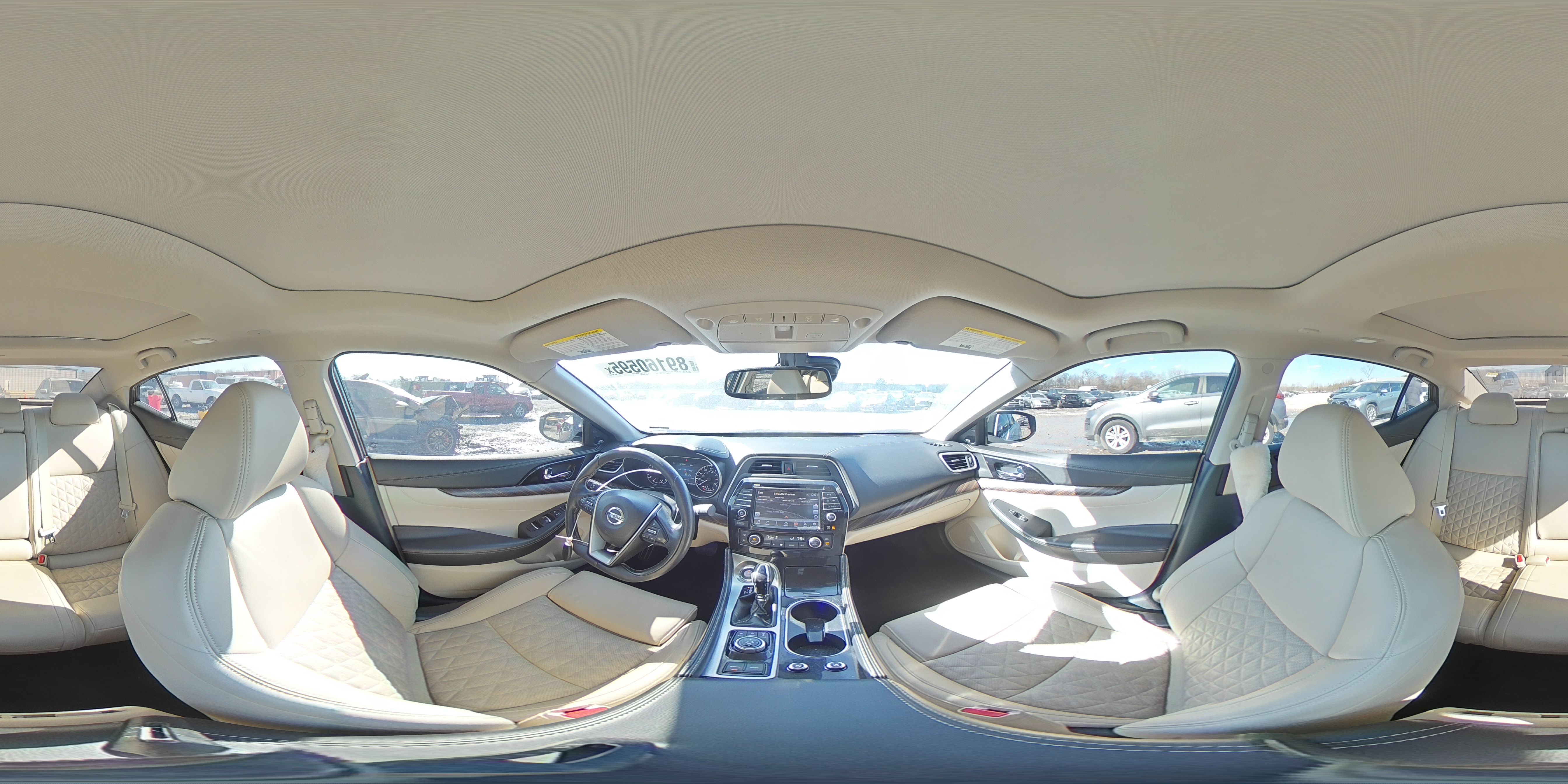 2017 Nissan Maxima - Image 14