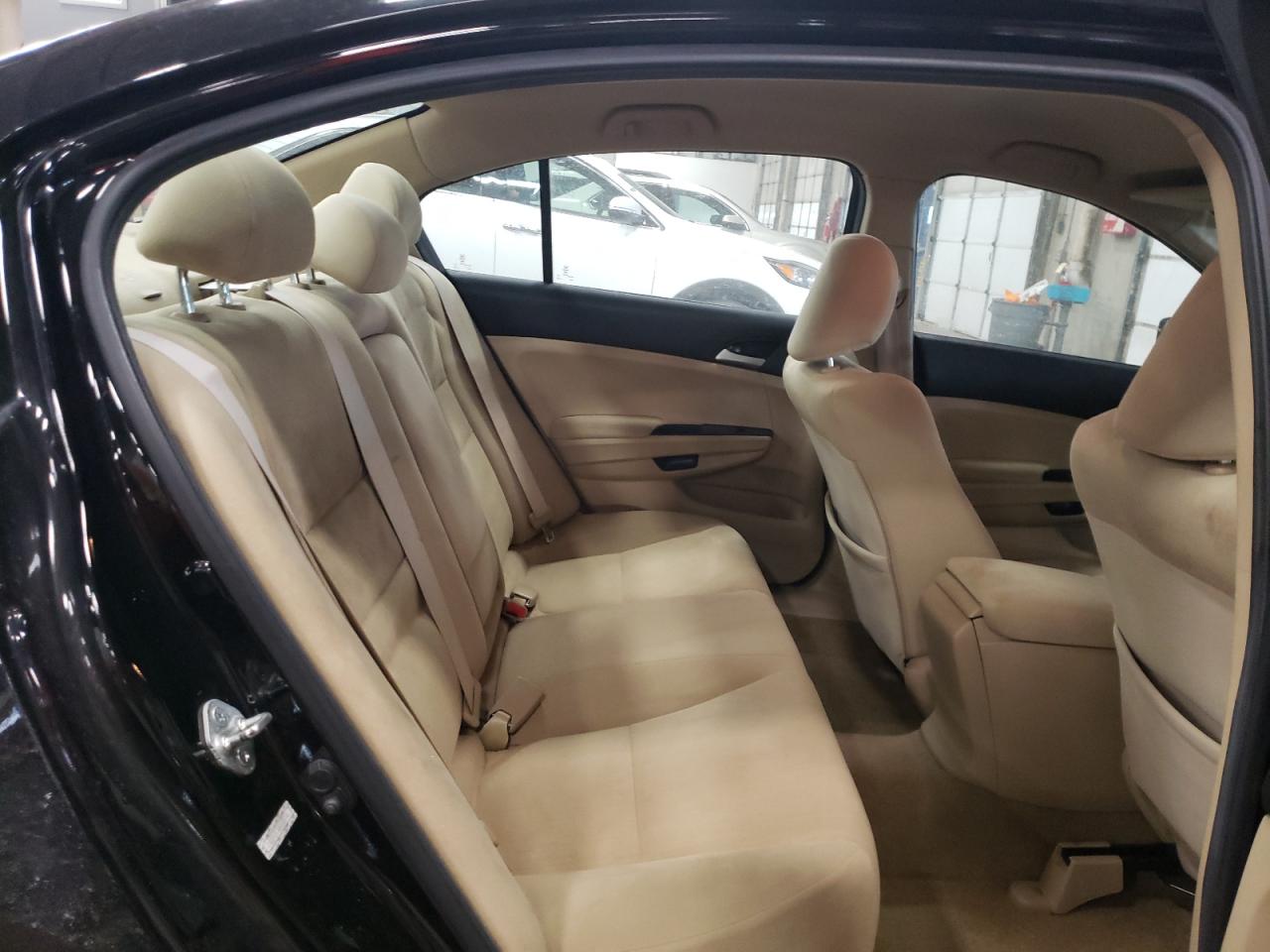 2011 Honda Accord - Image 10