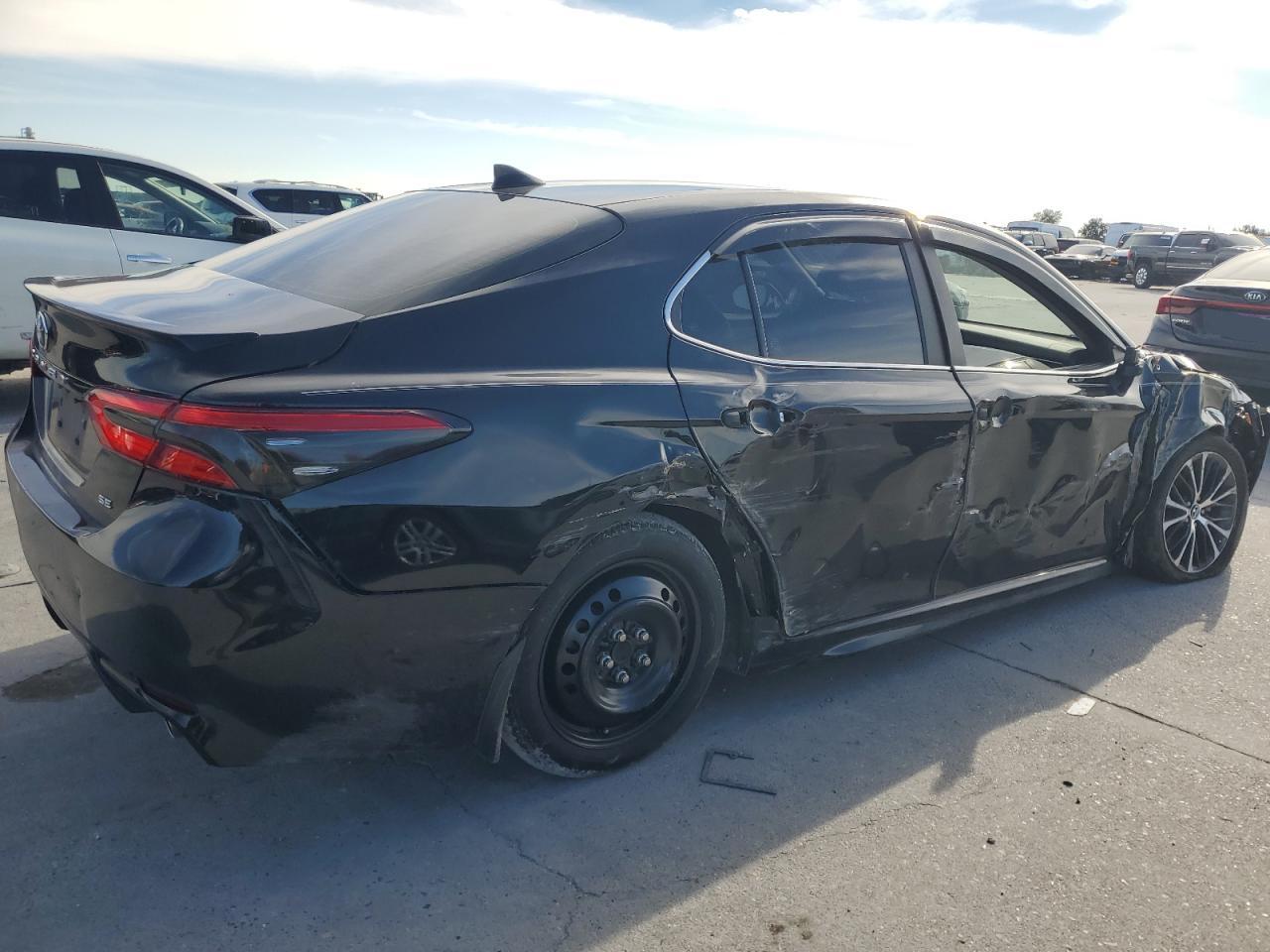 2019 Toyota Camry - Image 3