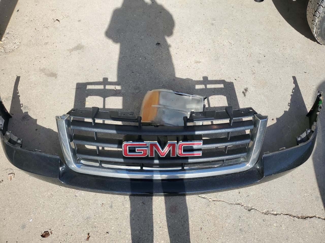 2008 GMC Sierra - Image 12