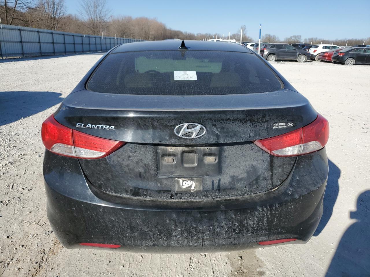 2013 Hyundai Elantra - Image 6