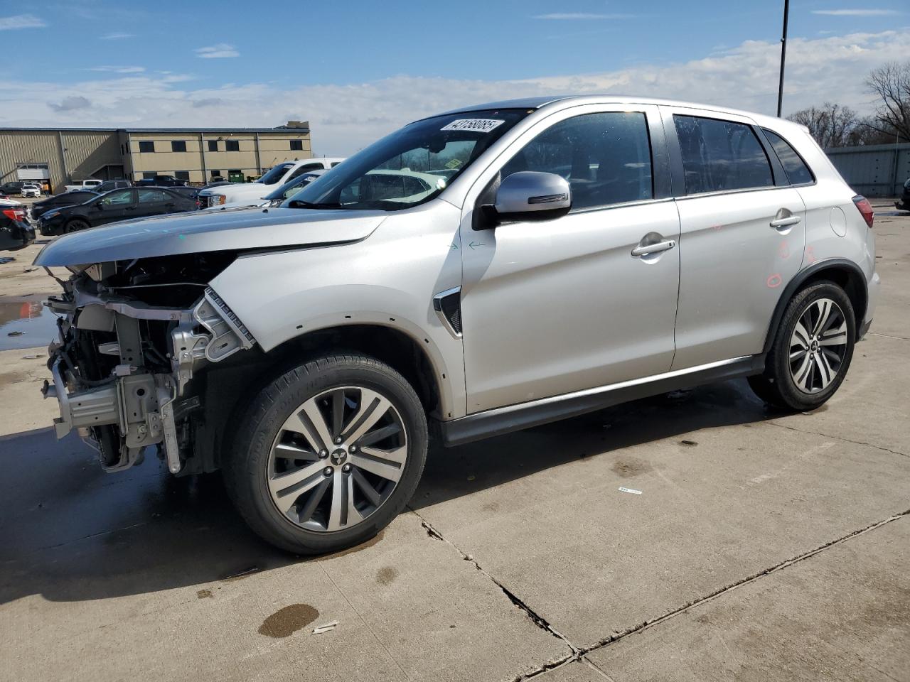 2020 Mitsubishi Outlander - Image 1