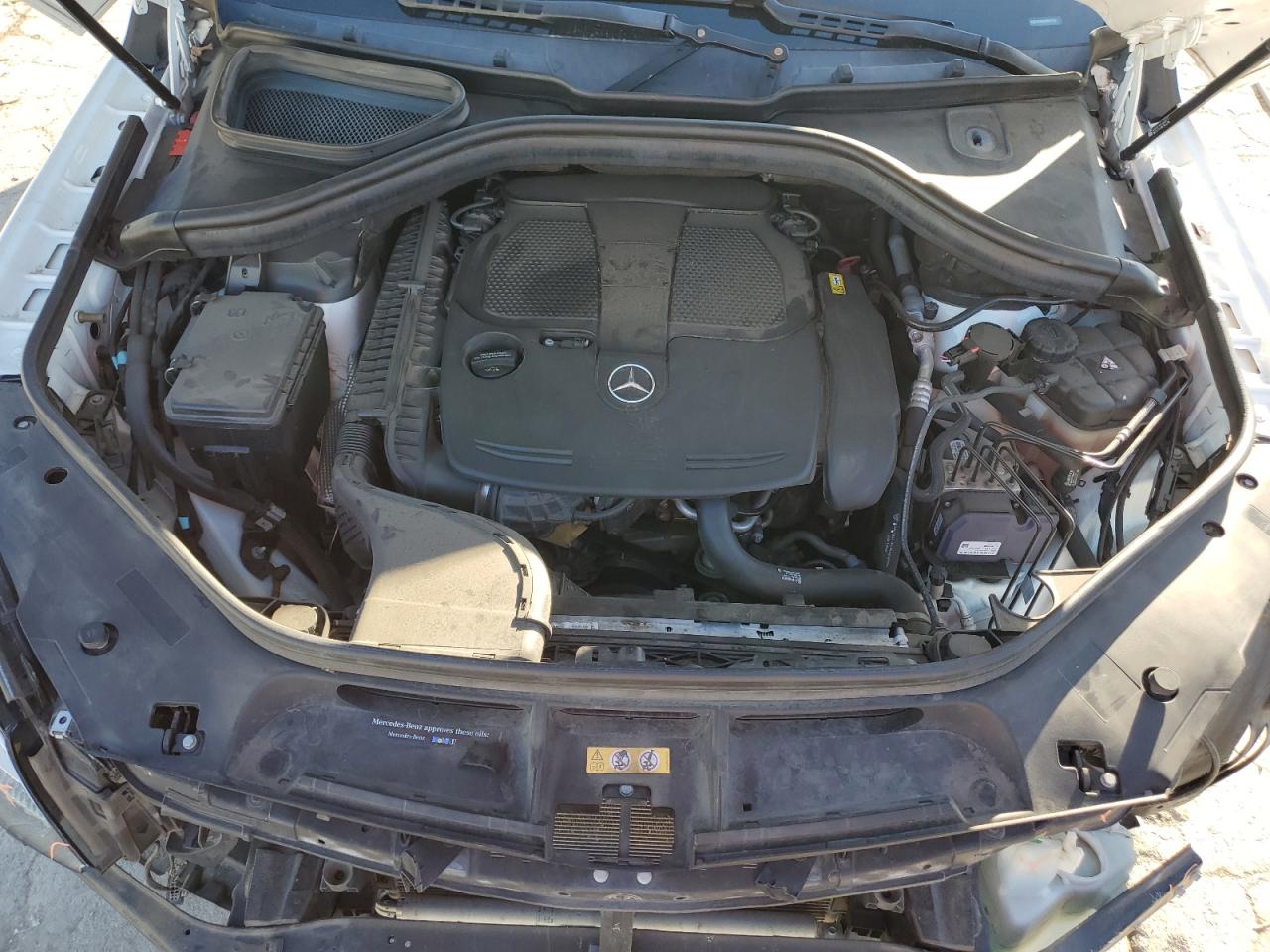 2017 Mercedes-Benz GLE - Image 12