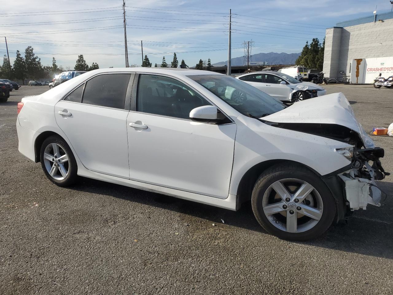 2013 Toyota Camry - Image 4