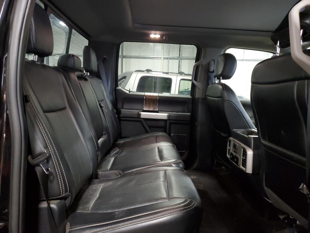 2019 Ford F-150 - Image 11