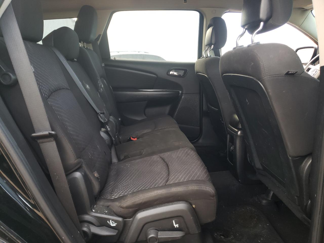 2016 Dodge Journey - Image 10