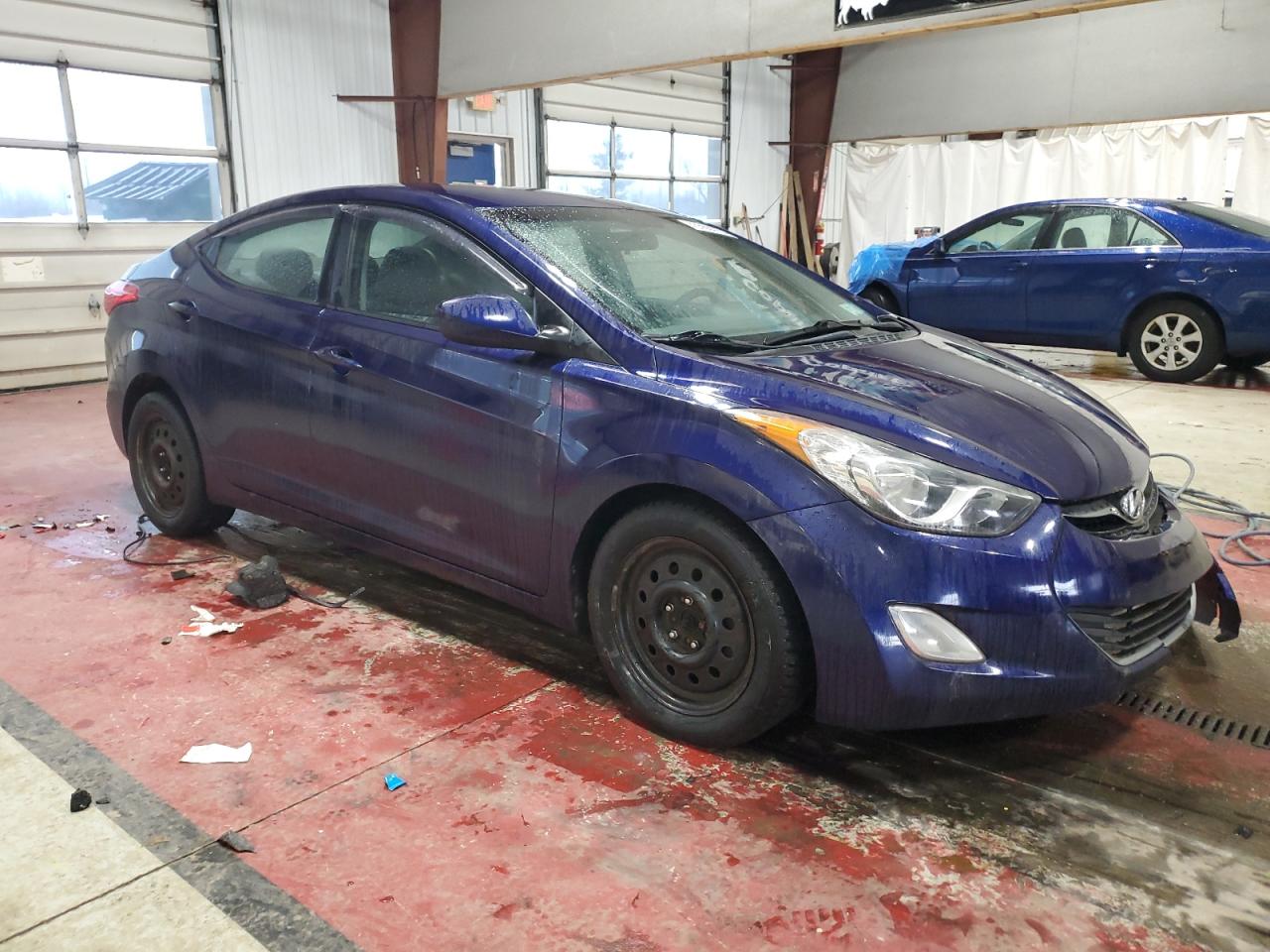 2013 Hyundai Elantra - Image 4