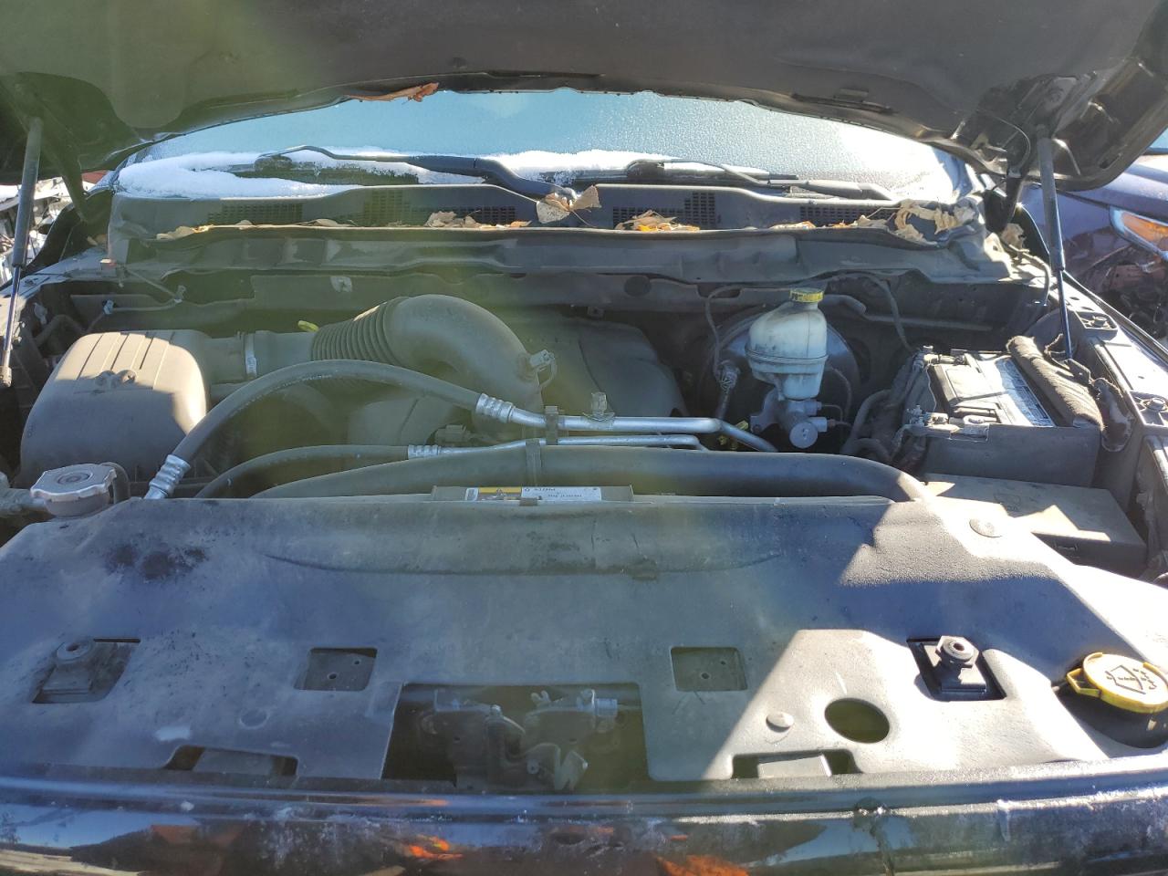 2014 RAM 1500 - Image 11