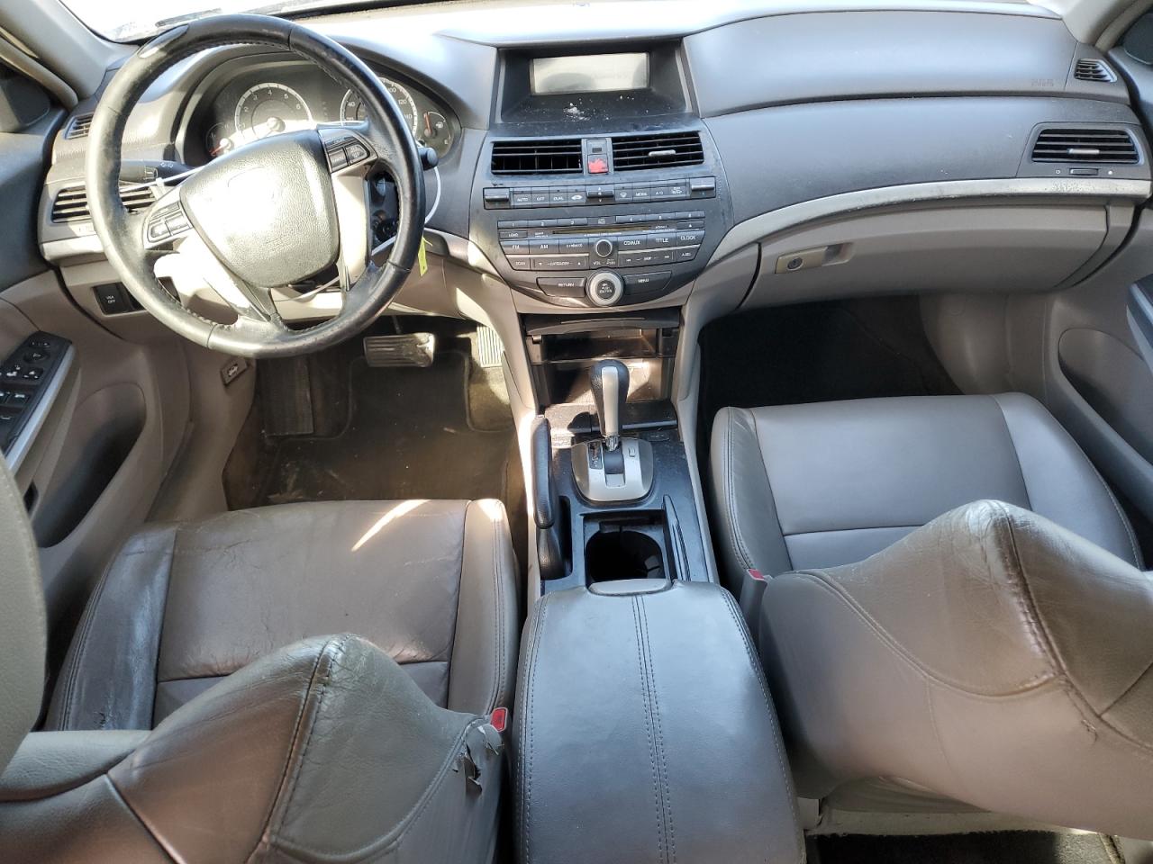 2009 Honda Accord - Image 8