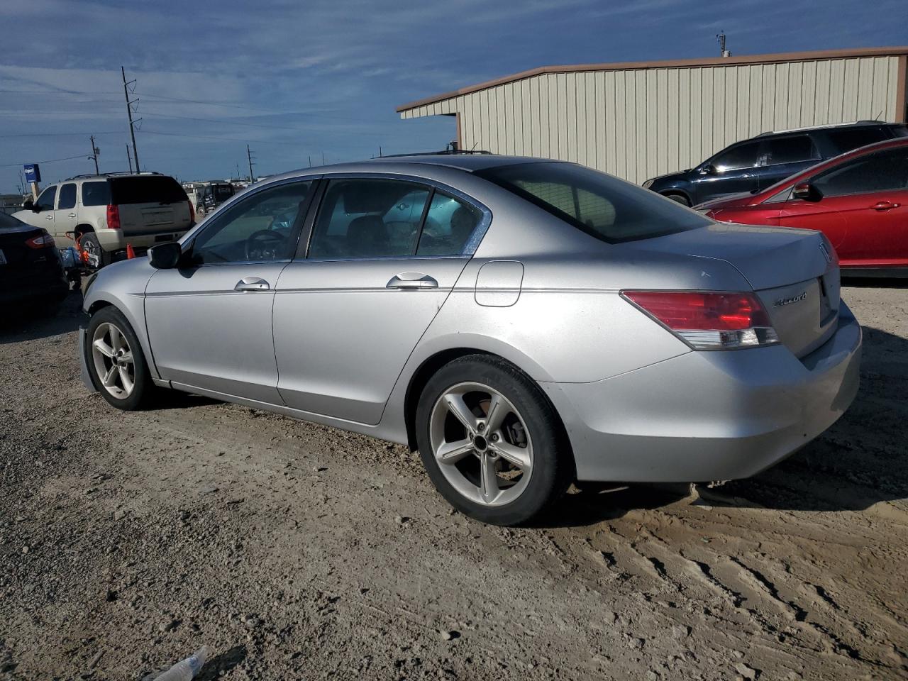 2008 Honda Accord - Image 2