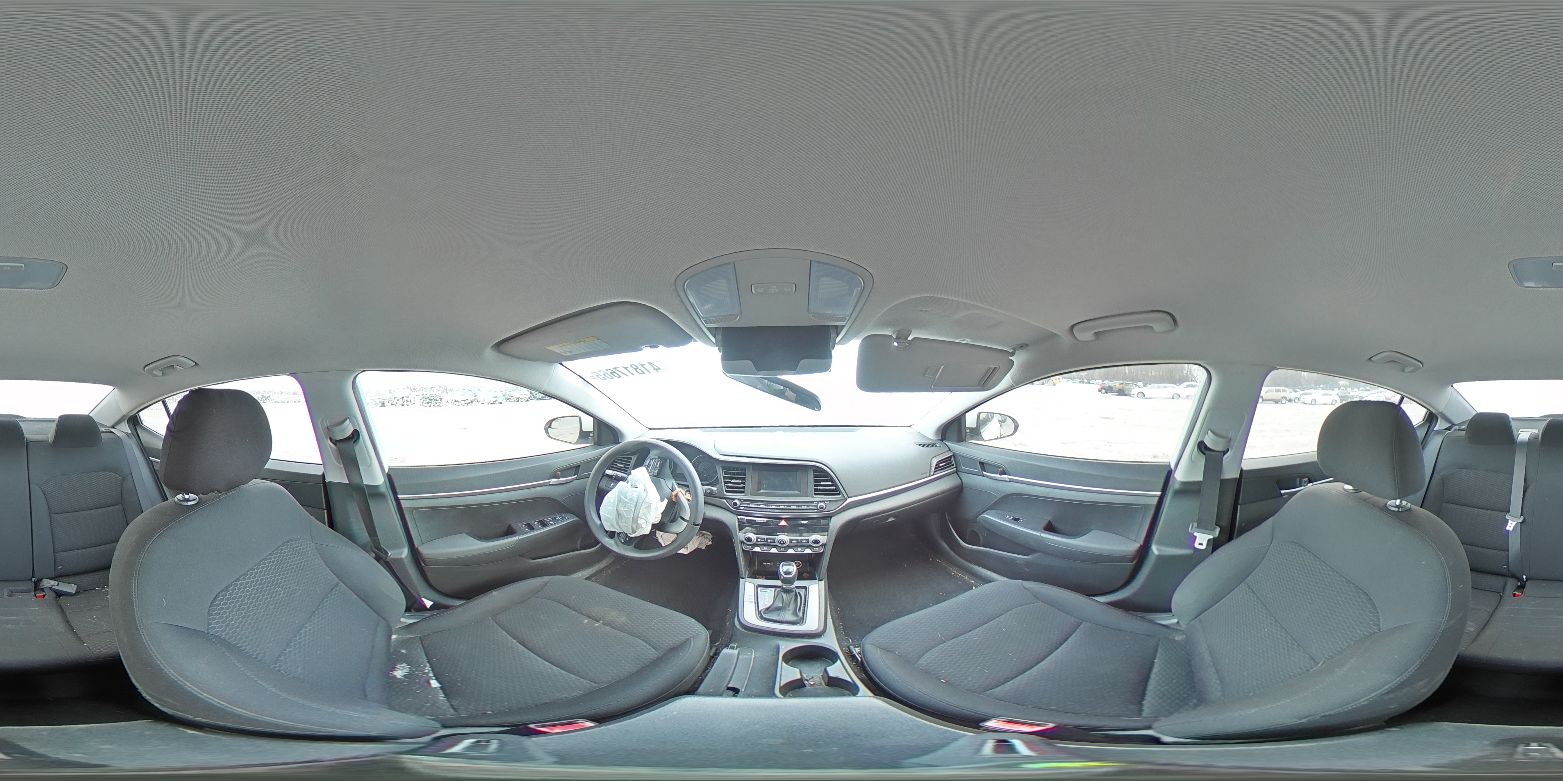 2020 Hyundai Elantra - Image 12