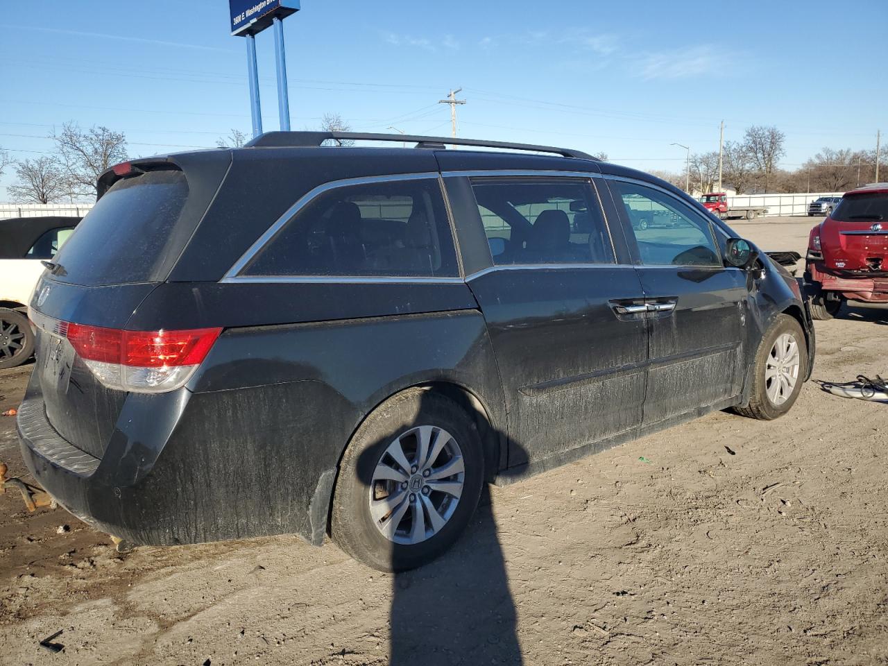 2015 Honda Odyssey - Image 3
