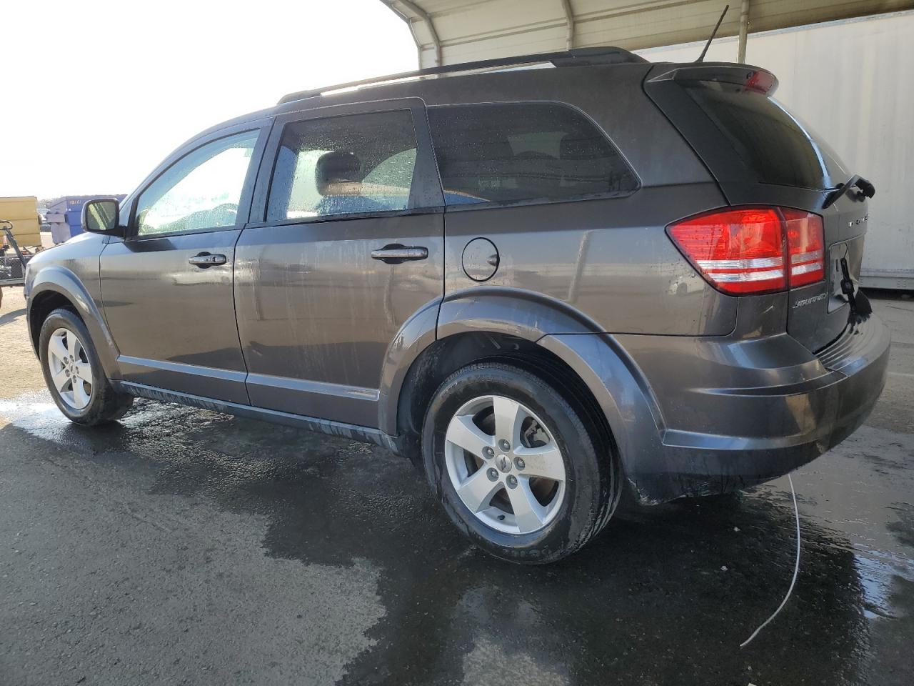 2018 Dodge Journey - Image 2