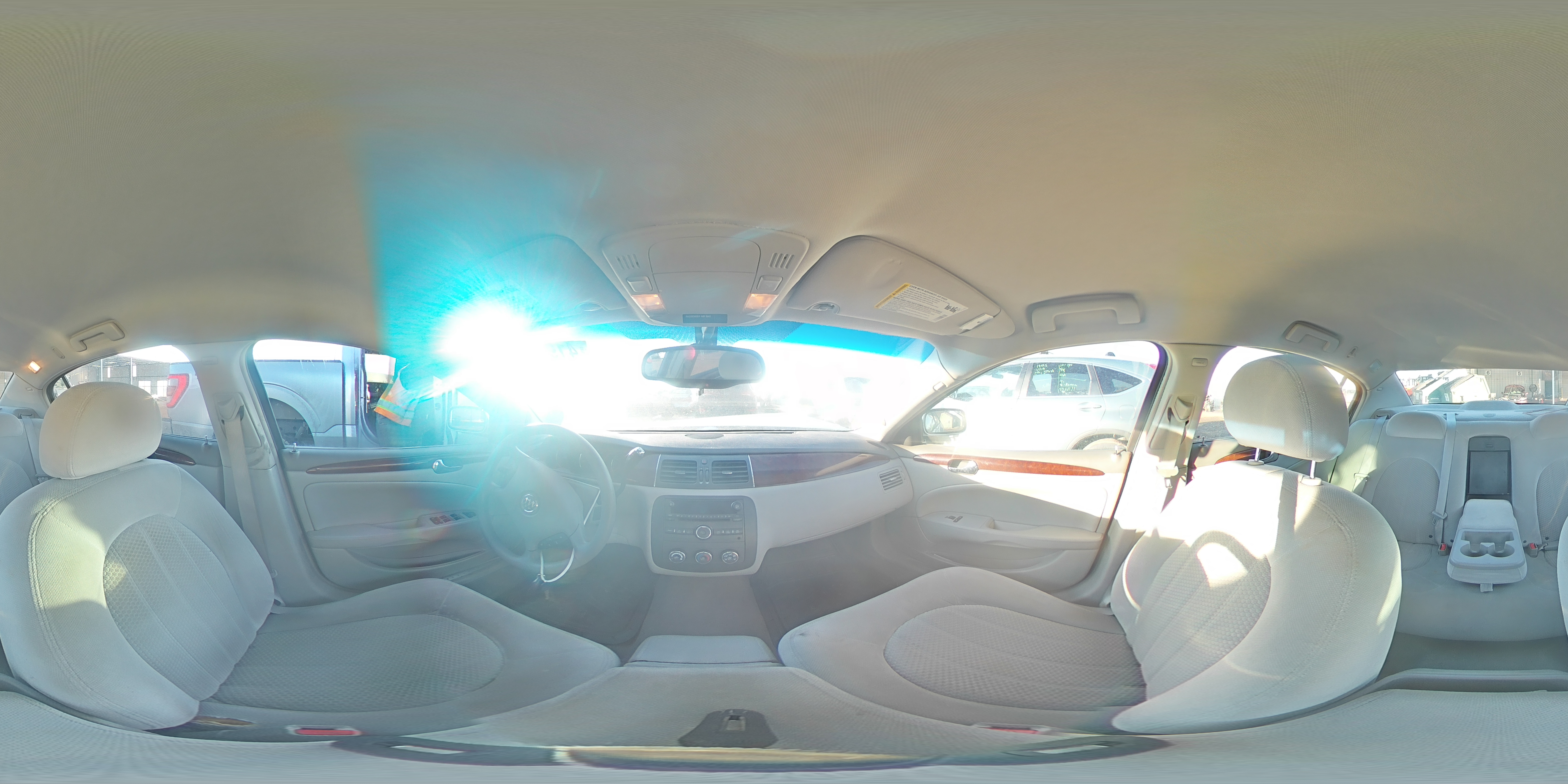 2007 Buick Lucerne - Image 13
