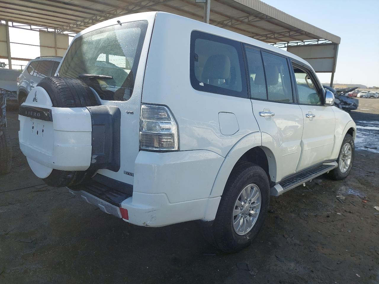 JMYLRV95WDJ700790 - 2013 Mitsubishi Pajero - #42265195