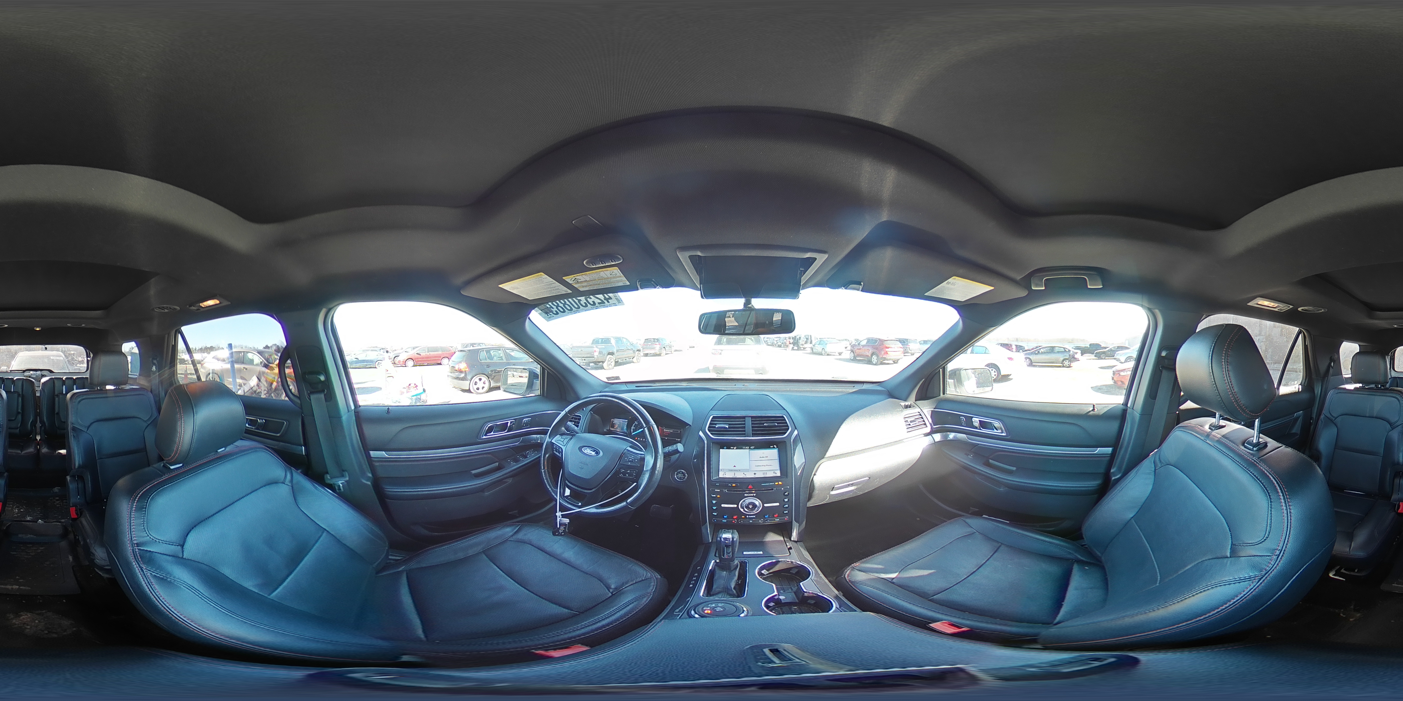 2017 Ford Explorer - Image 14
