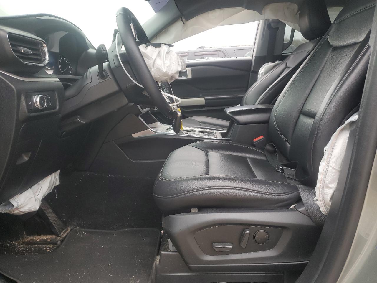 2020 Ford Explorer - Image 7