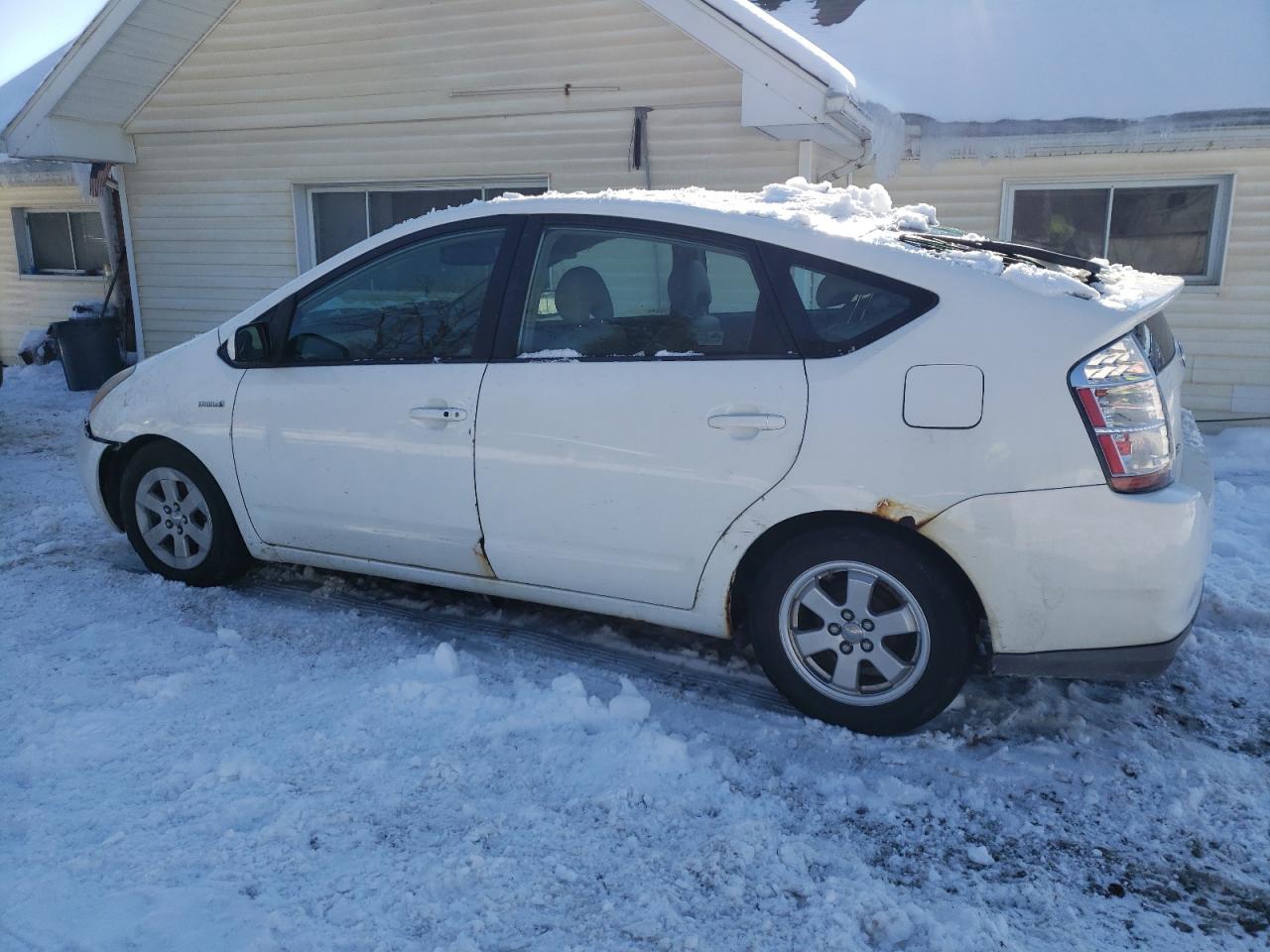 2009 Toyota Prius - Image 2
