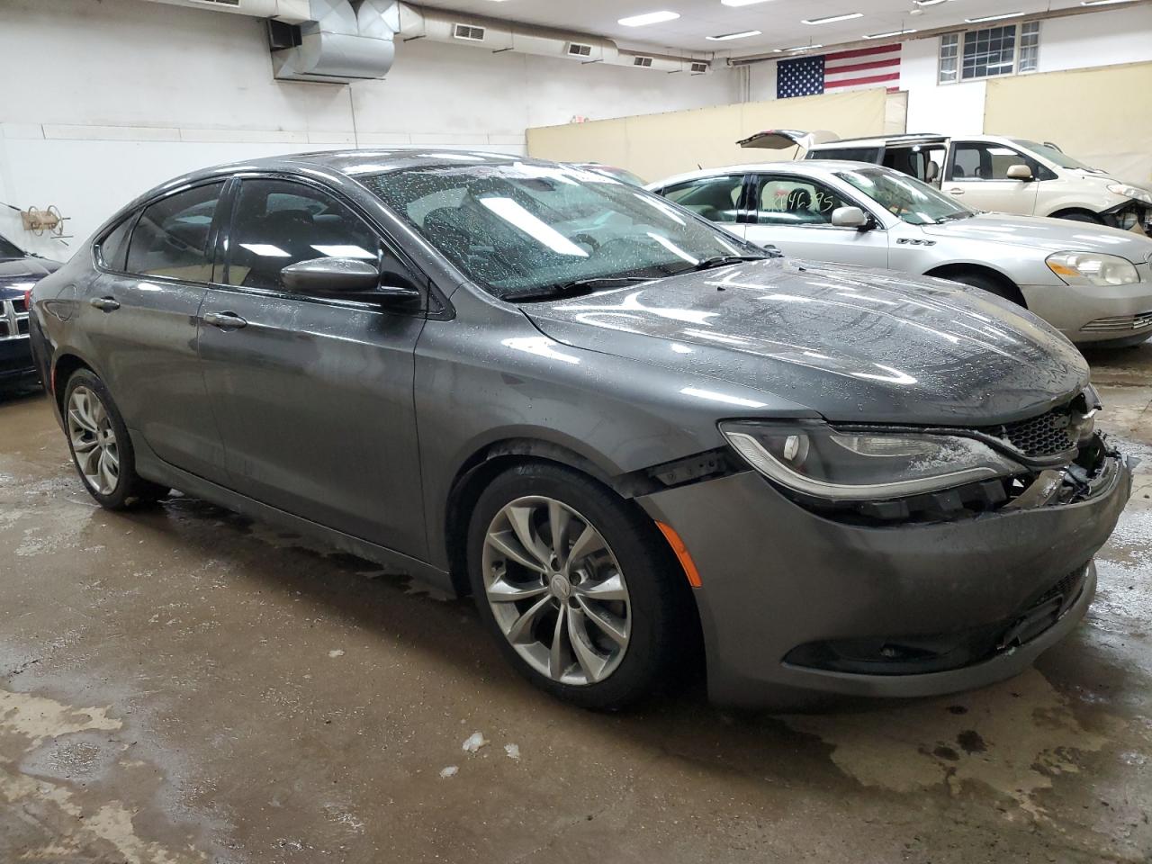 2015 Chrysler 200 - Image 4