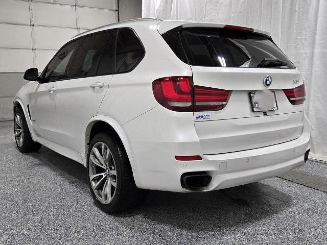 VIN 5UXKR6C52G0J81152 2016 BMW X5 no.3