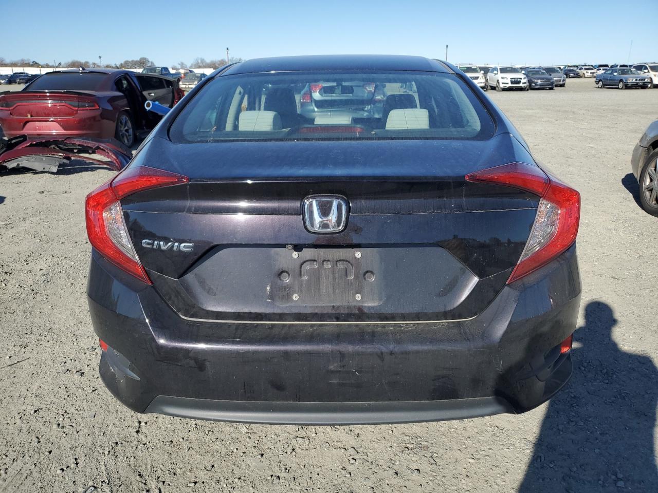 2016 Honda Civic - Image 6