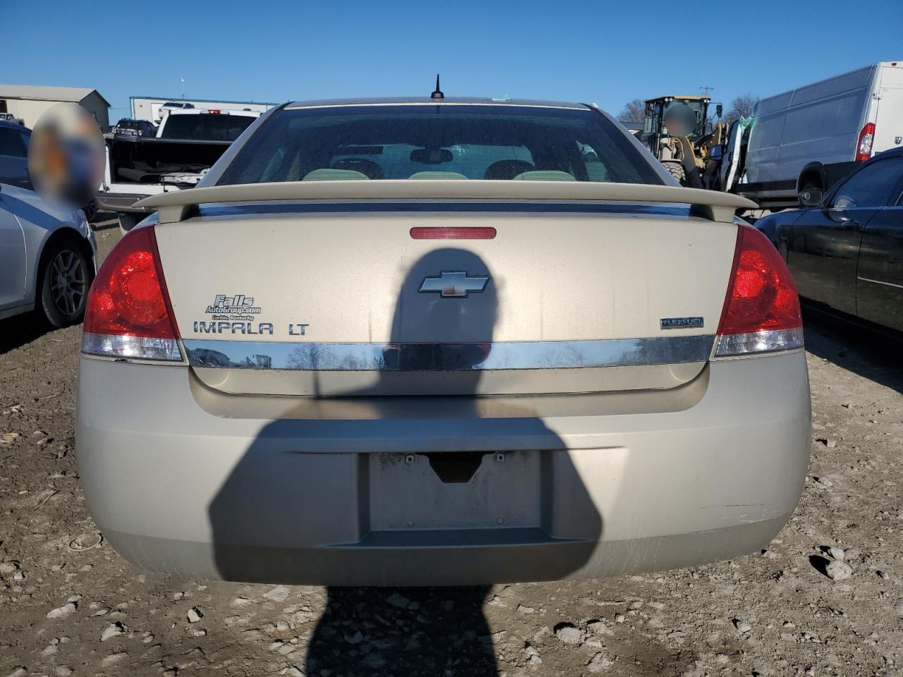 2010 Chevrolet Impala - Image 6