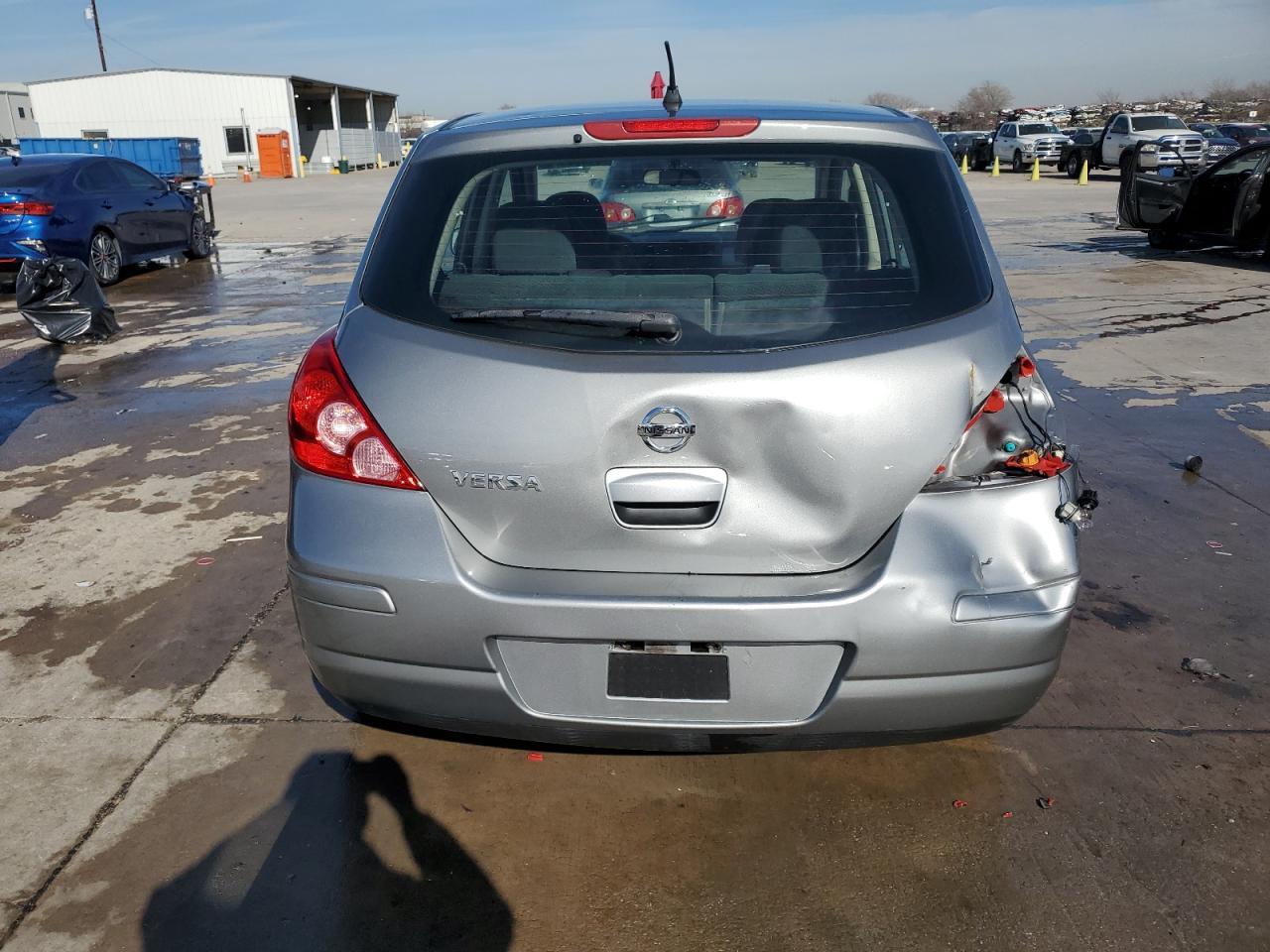 2012 Nissan Versa - Image 6