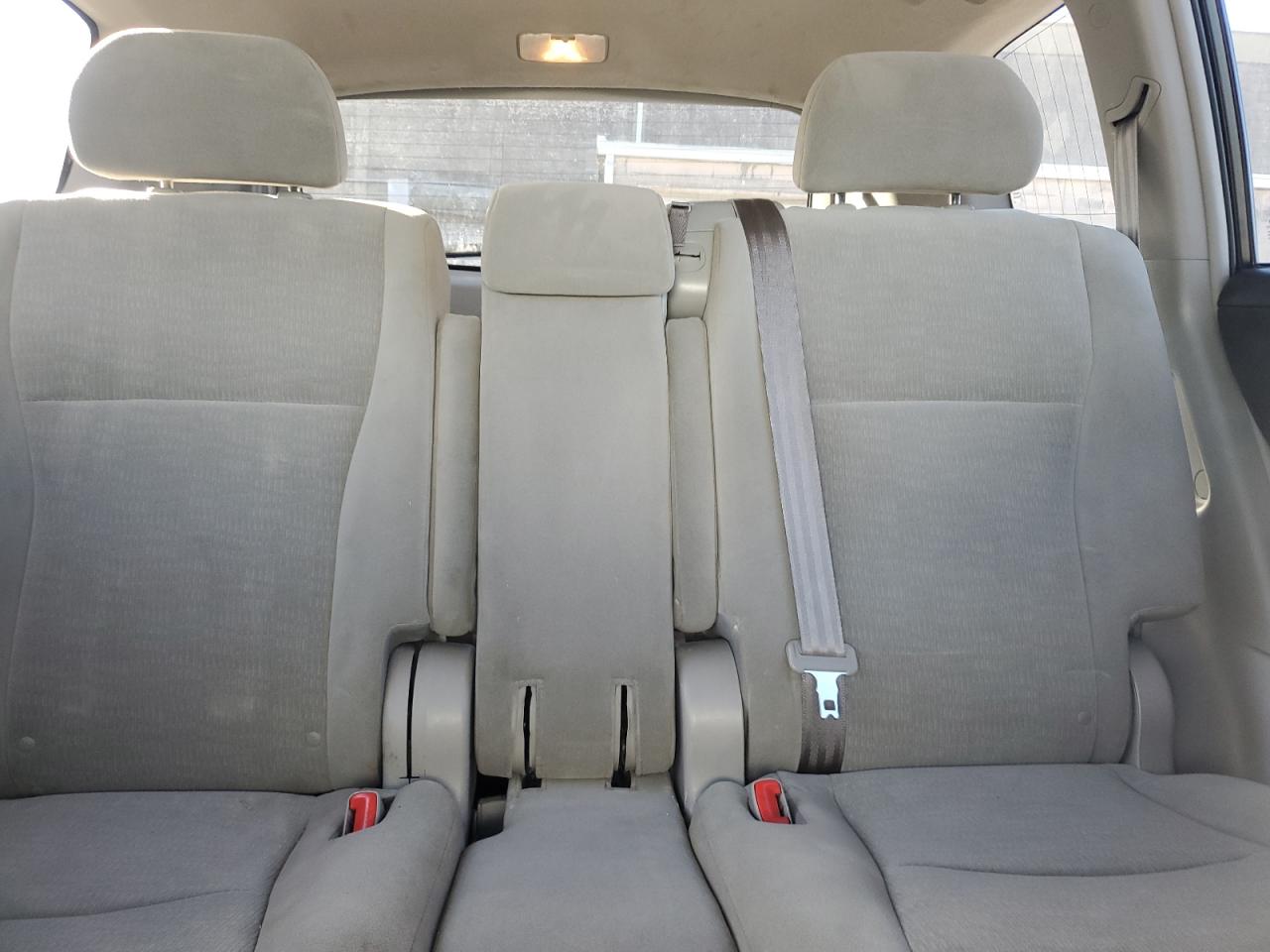 2013 Toyota Highlander - Image 10