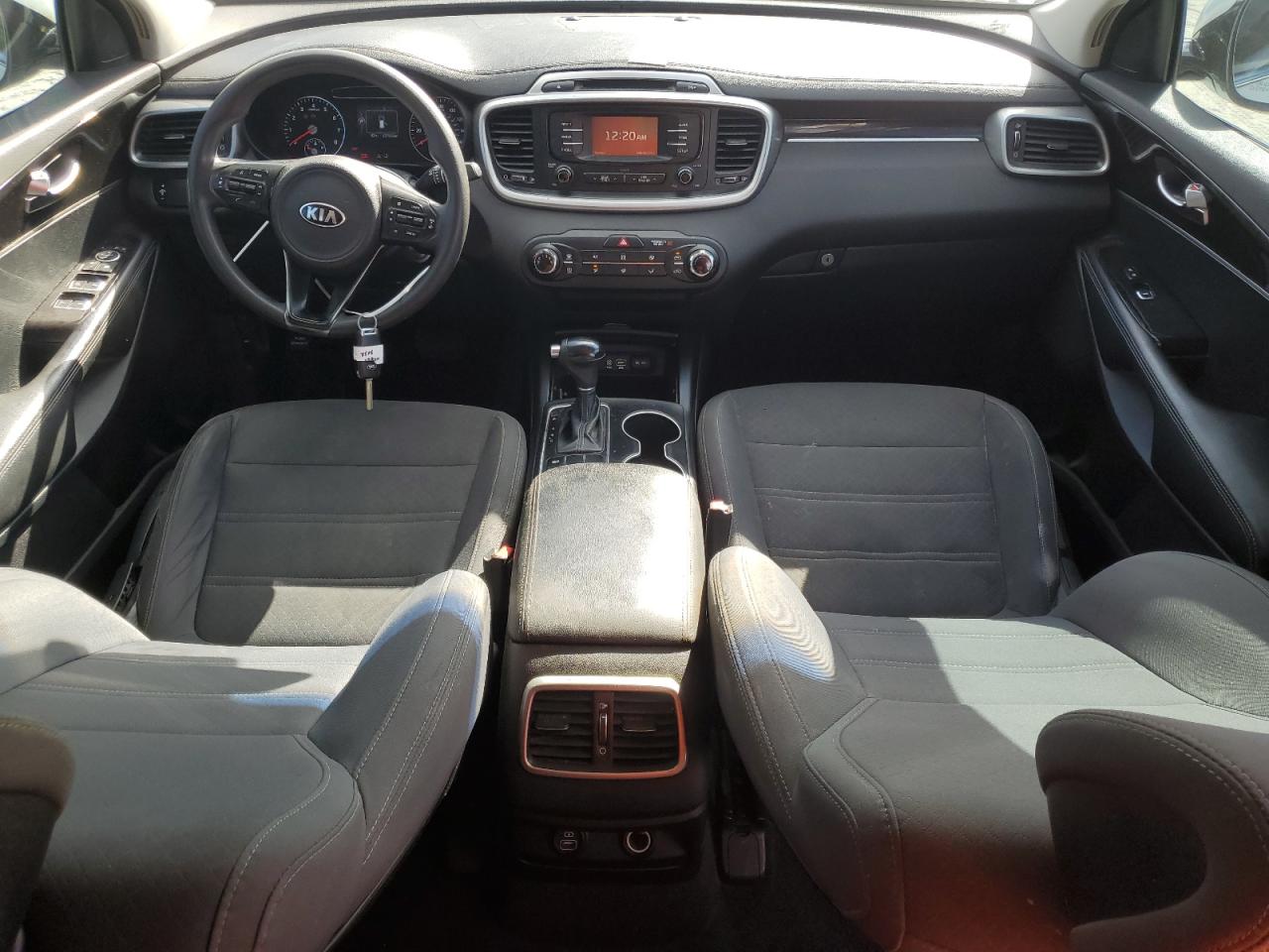 2016 Kia Sorento - Image 8