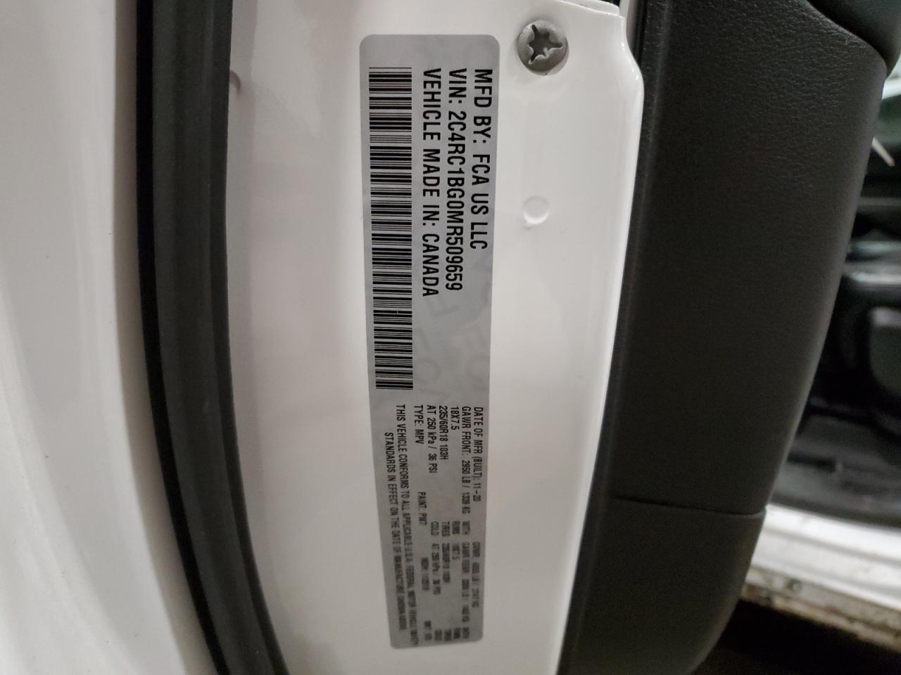 2021 Chrysler Pacifica - Image 14
