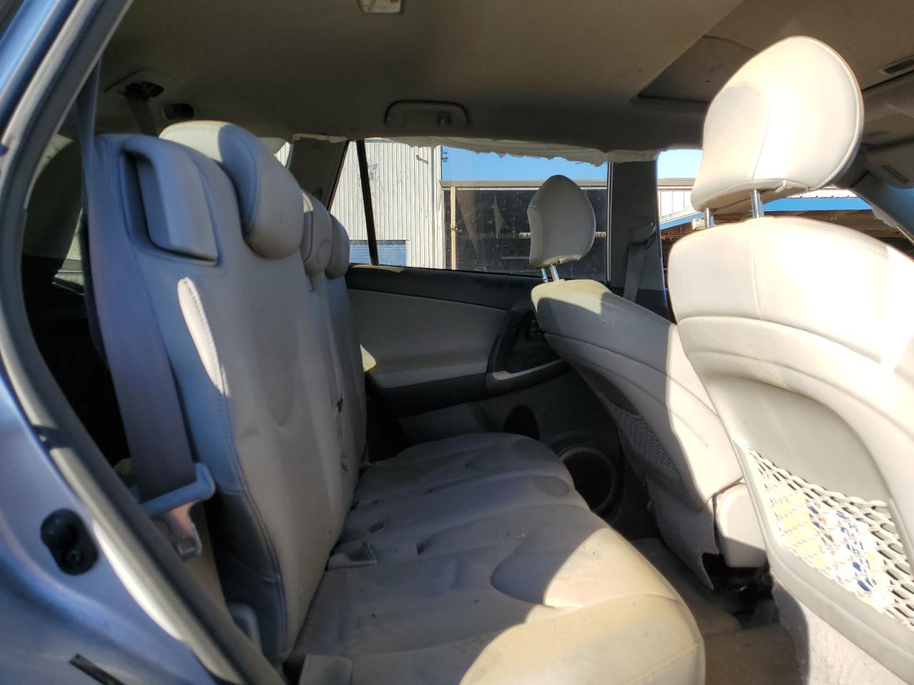 2007 Toyota RAV 4 - Image 11