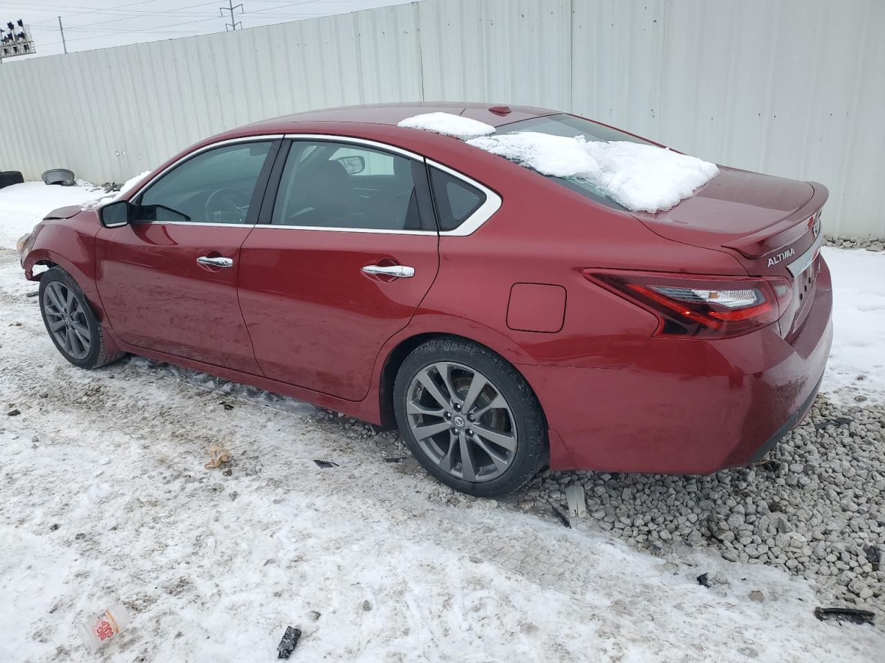 2018 Nissan Altima - Image 2