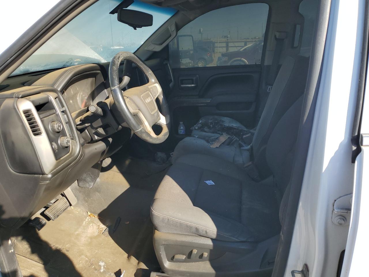 2015 GMC Sierra - Image 7