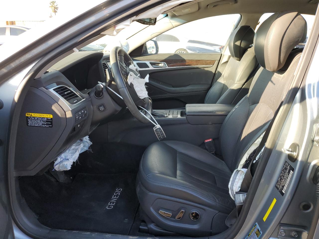 2017 Genesis G80 - Image 7