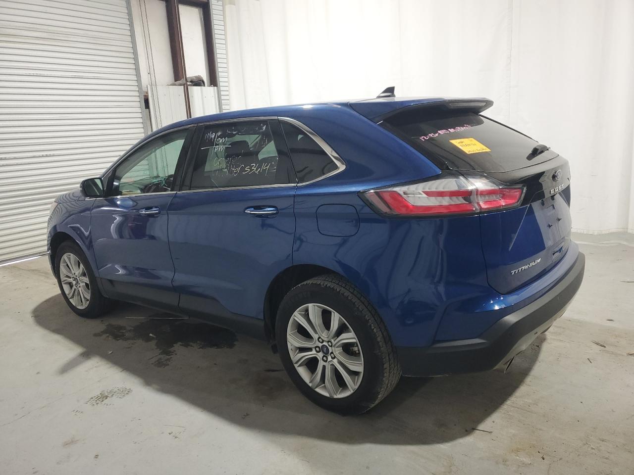 2022 Ford Edge - Image 2