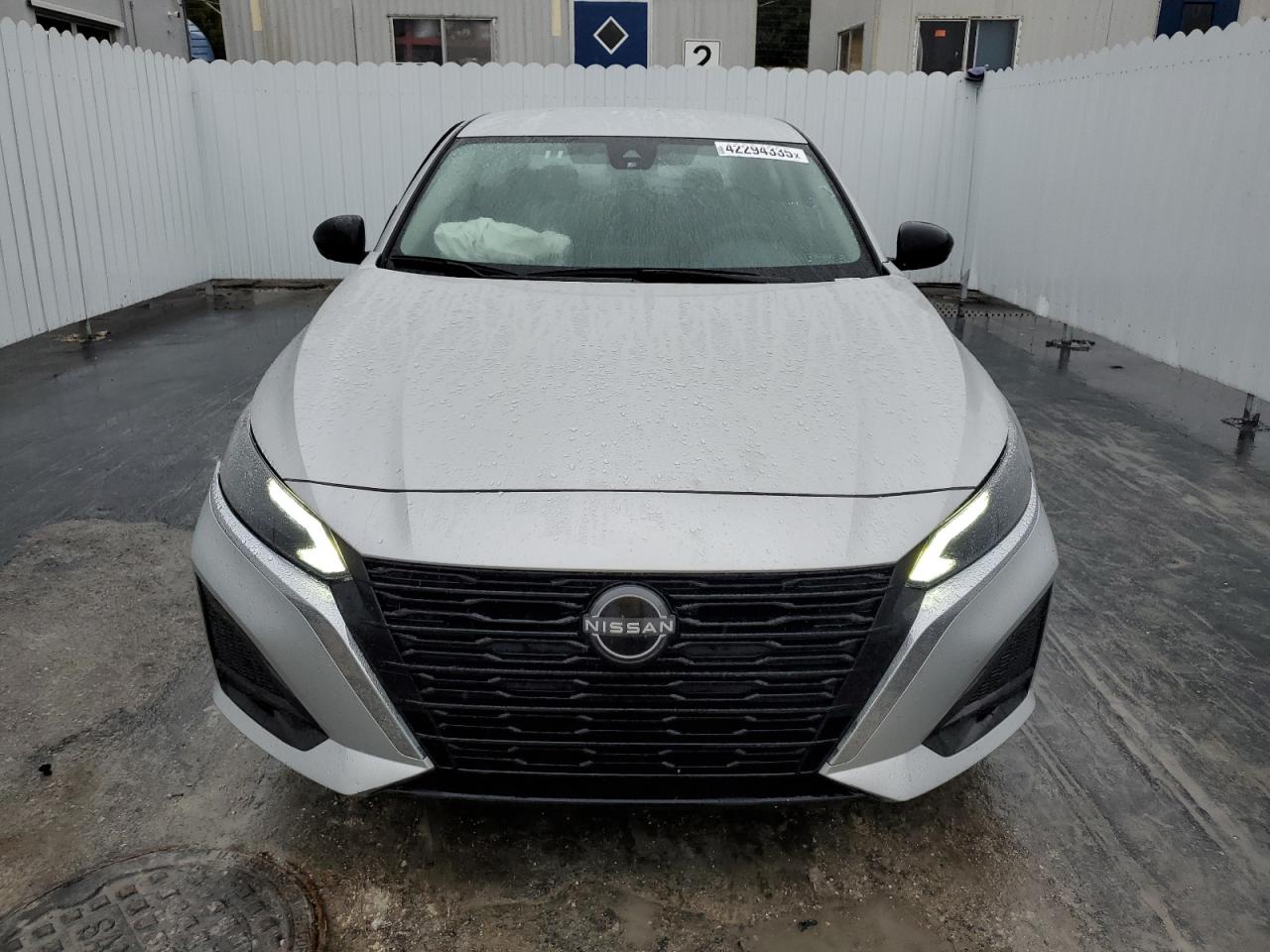 2024 Nissan Altima - Image 5