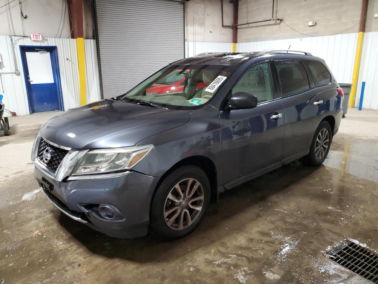 2013 Nissan Pathfinder - Image 1