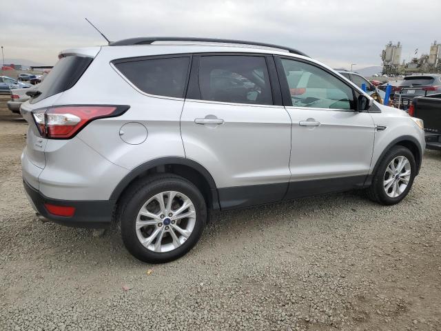  FORD ESCAPE 2018 Silver