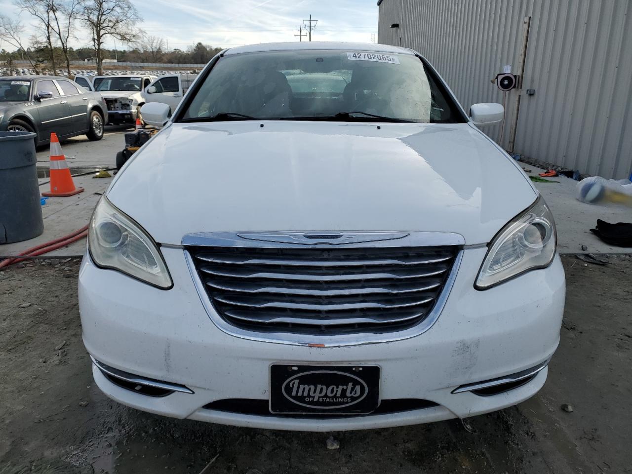 2013 Chrysler 200 - Image 5