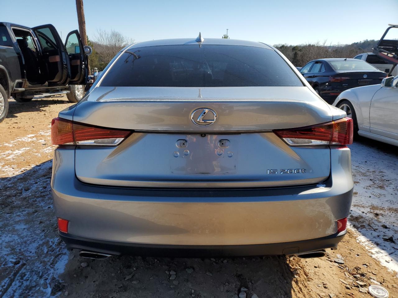 2017 Lexus IS - Image 6