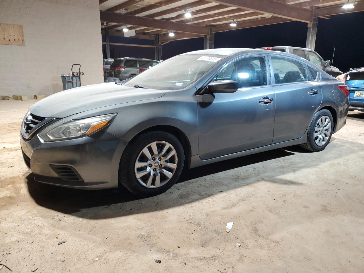 2017 Nissan Altima - Image 1