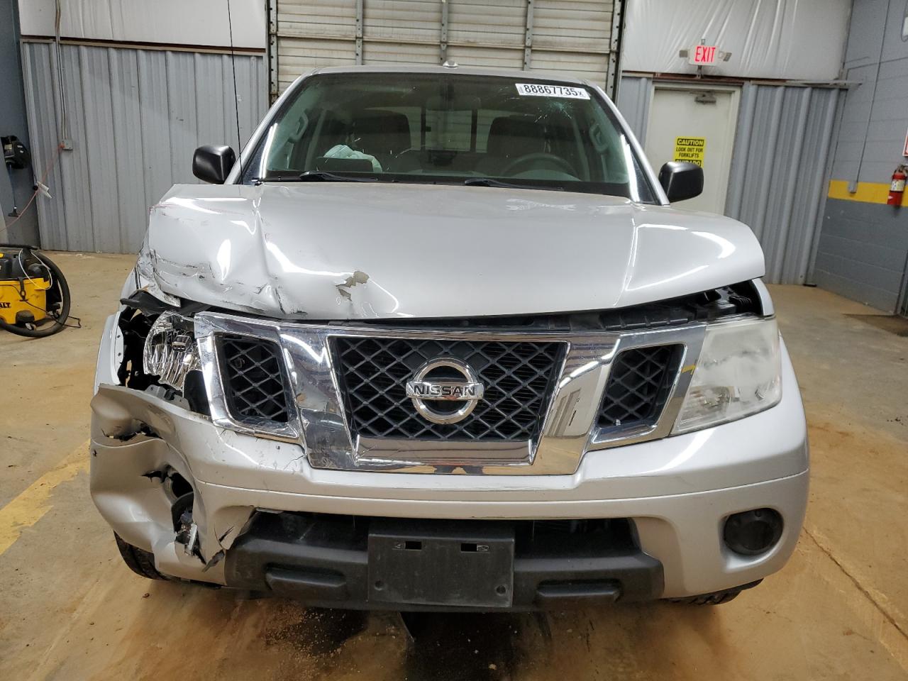 2016 Nissan Navara (Frontier) - Image 5