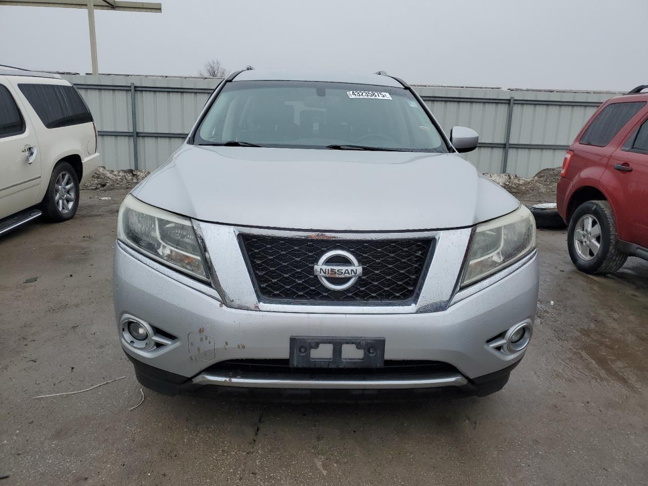 2013 Nissan Pathfinder - Image 5