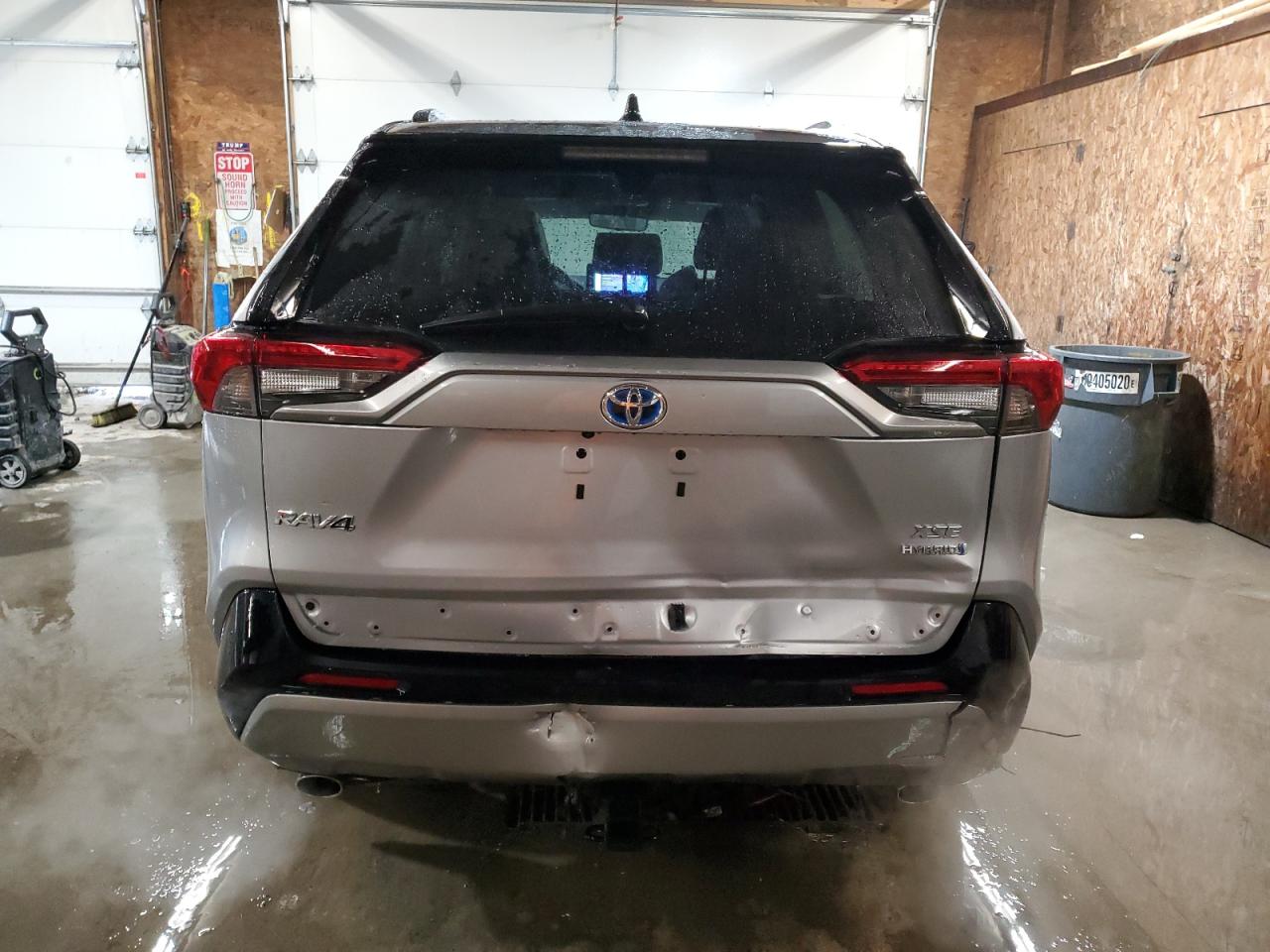 2023 Toyota RAV 4 - Image 6