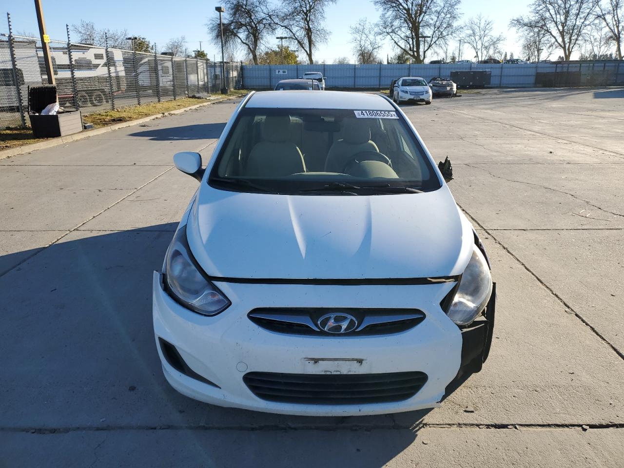 2013 Hyundai Accent - Image 5