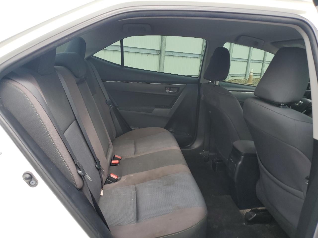 2017 Toyota Corolla - Image 11