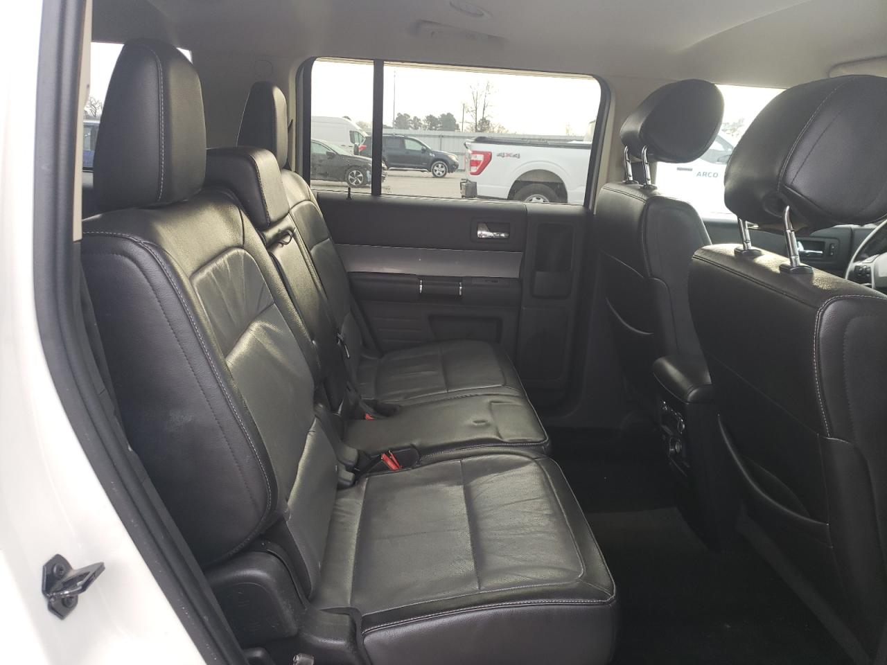 2013 Ford Flex - Image 11