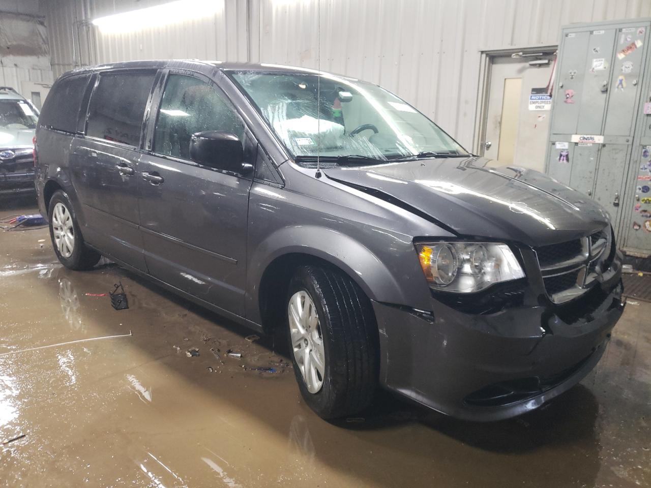 2017 Dodge Caravan - Image 4