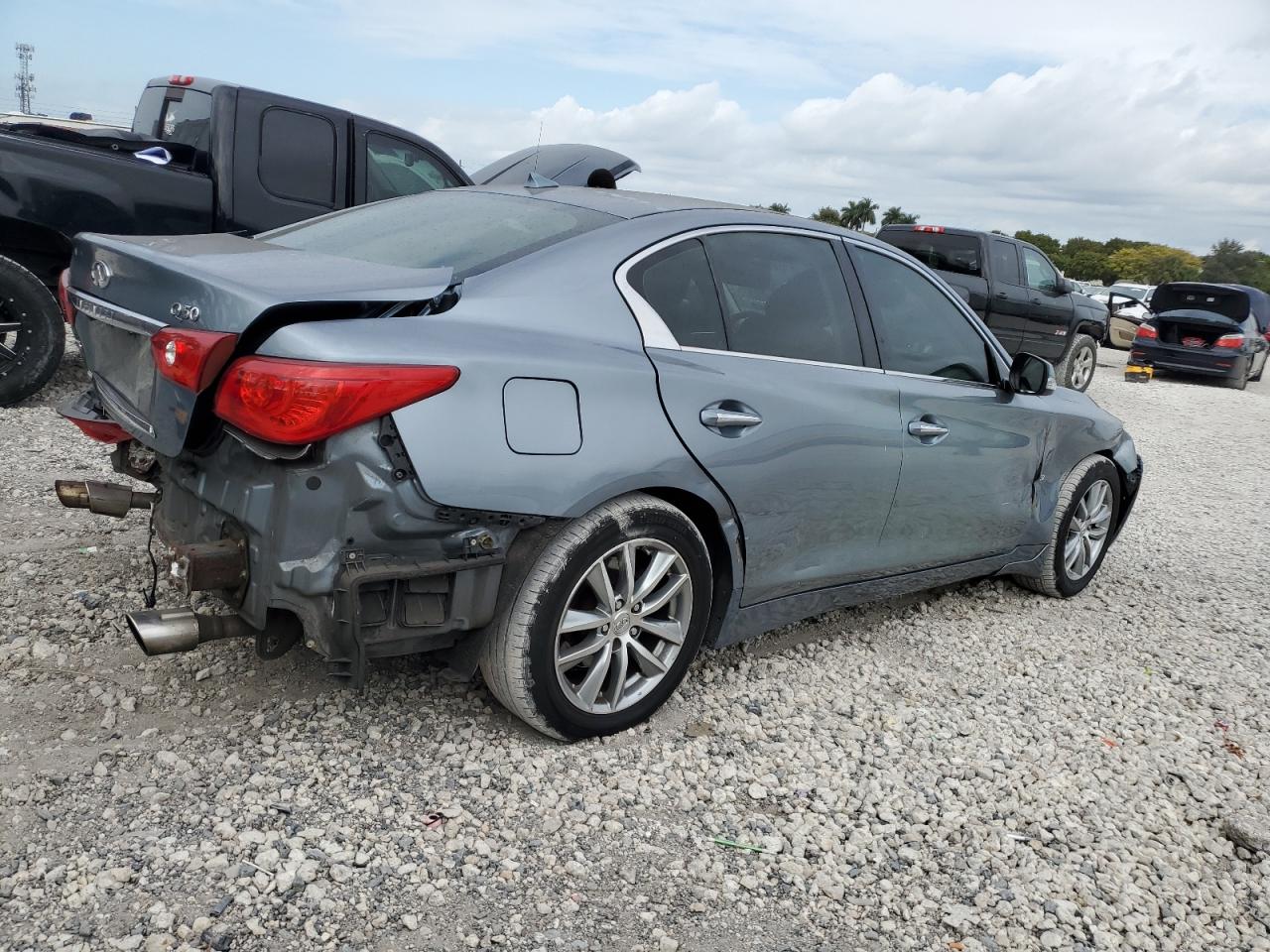 2014 Infiniti Q50 - Image 3