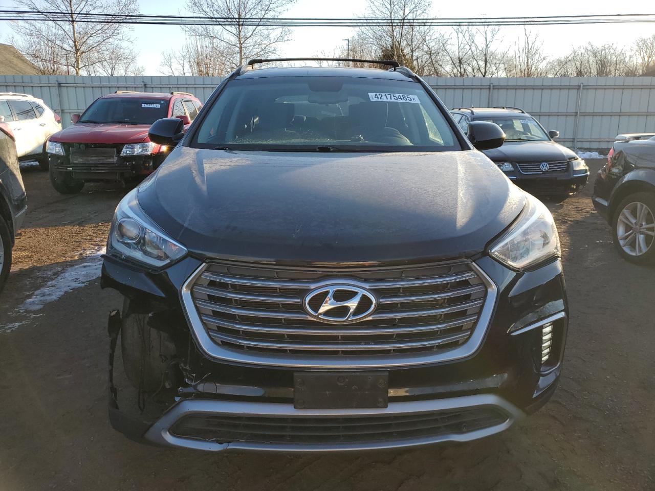 2017 Hyundai Santa Fe - Image 5